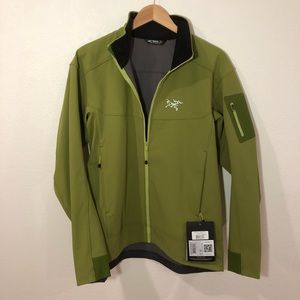 NWT Arc’teryx Epsilon LT Jacket, Men’s Large -     Color: Saguaro Green